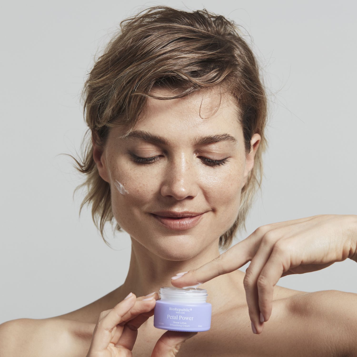 PETAL POWER CREAM (CREMA ACLARANTE+ANTIENVEJECIMIENTO)